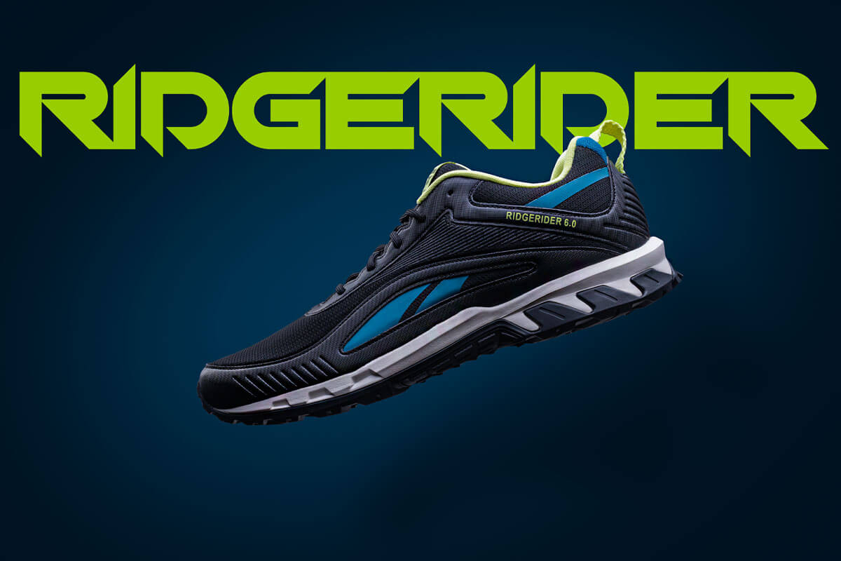 un zapato negro y azul